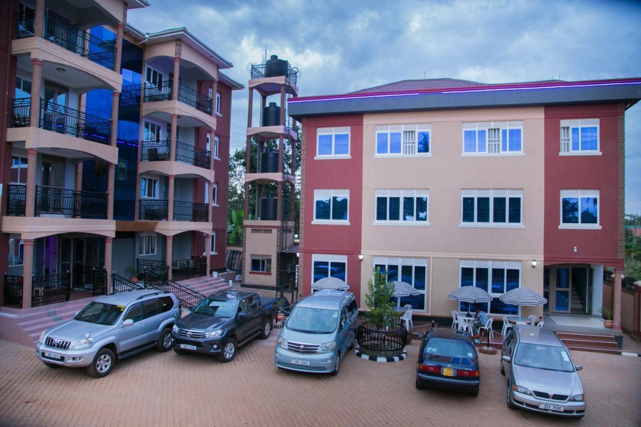 Red Sox Hotel Ltd Kampala Exteriér fotografie